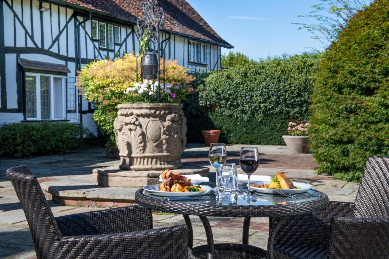 Ghyll Manor Country Hotel Horsham Bagian luar foto