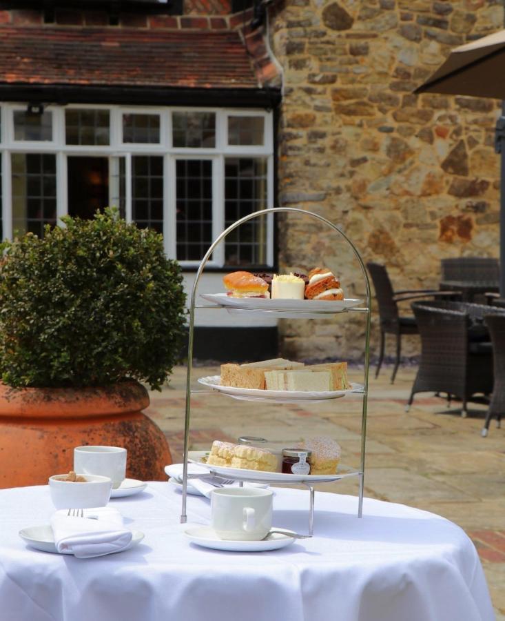 Ghyll Manor Country Hotel Horsham Bagian luar foto